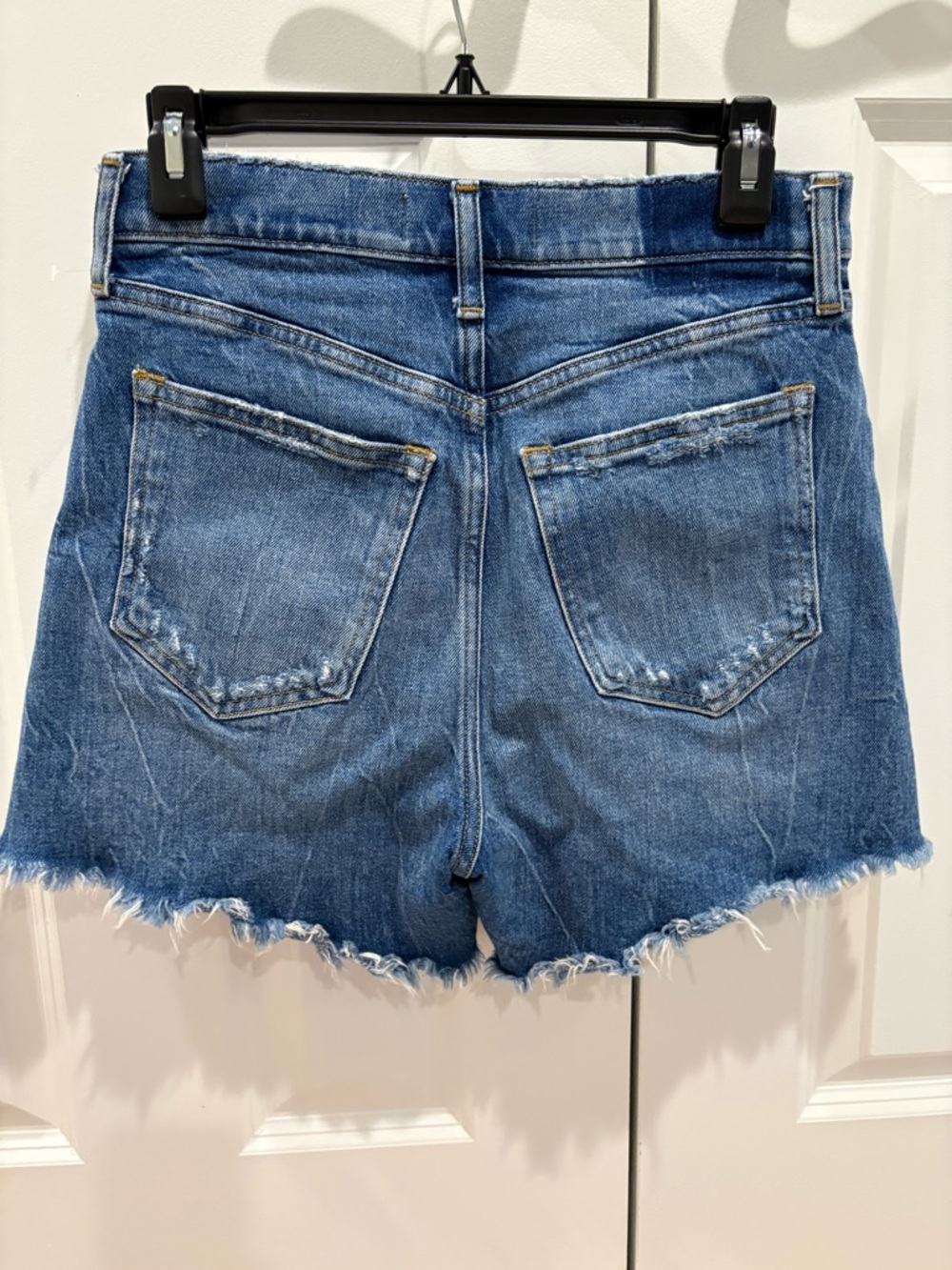 Abercrombie Dad Style Denim Shorts Size 2 Button Up - Picture 4 of 7